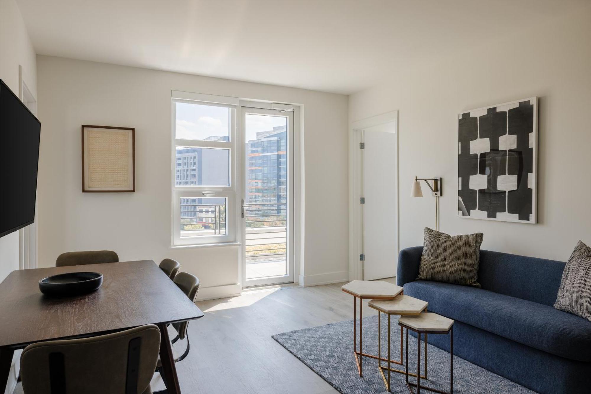 Reside Noma, A Wyndham Residence Washington Exterior photo