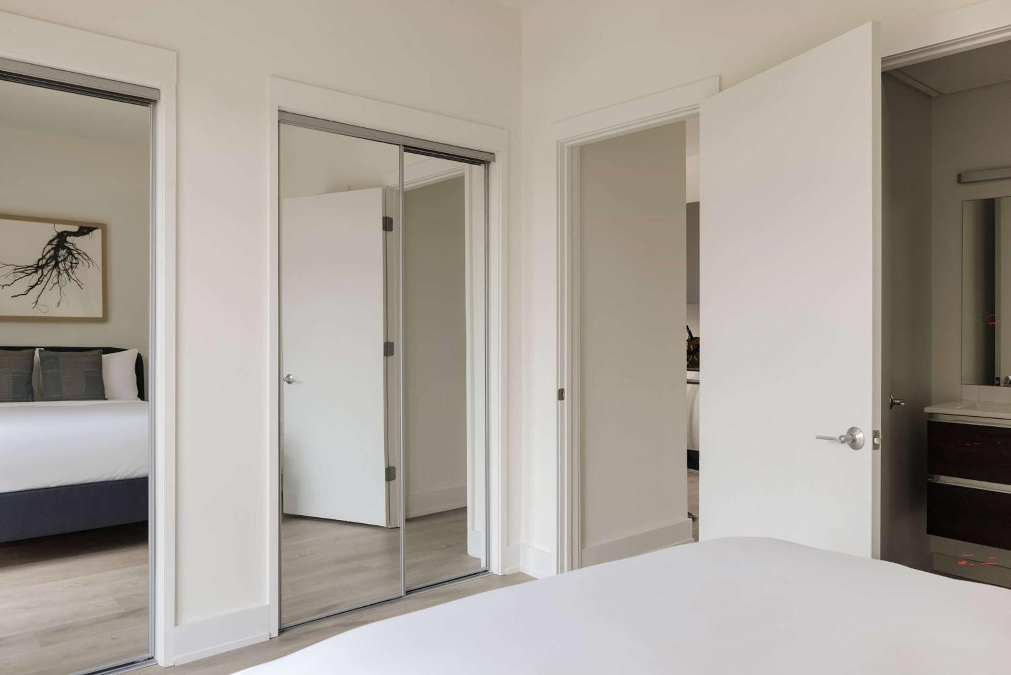 Reside Noma, A Wyndham Residence Washington Exterior photo